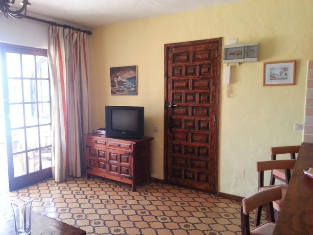 Imagen de los interiores del Apartamentos Alsol El Chaparral. Foto 13