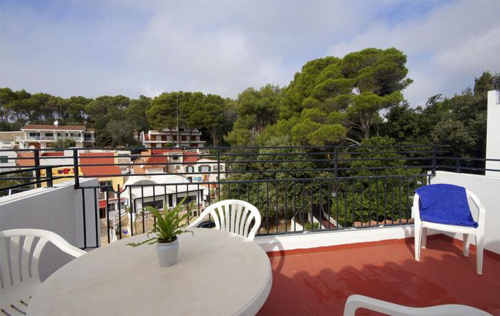 Imagen general del Apartamentos Alta Galdana. Foto 9