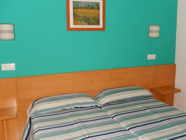 Imagen general del Apartamentos Alta Galdana Playa. Foto 11