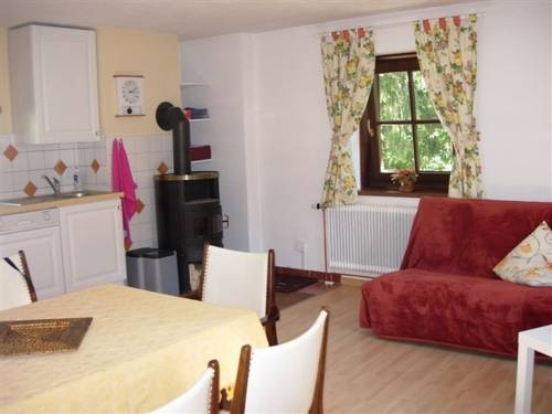 Imagen de los interiores del Apartamentos Alte Schmiede. Foto 7