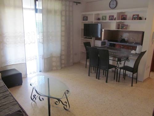 Imagen general del Apartamentos Altemar. Foto 5