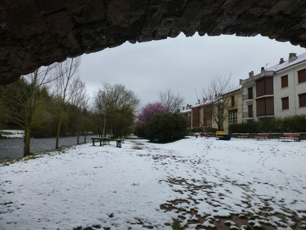 Imagen de los exteriores del Apartamentos Altuzarra. Foto 12