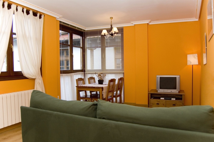 Imagen de la habitación del Apartamentos Altuzarra. Foto 8