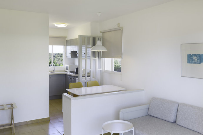 Imagen de la habitación del Apartamentos AluaSun Mediterr&aacute;neo - Hyatt Inclusive Collection. Foto 10