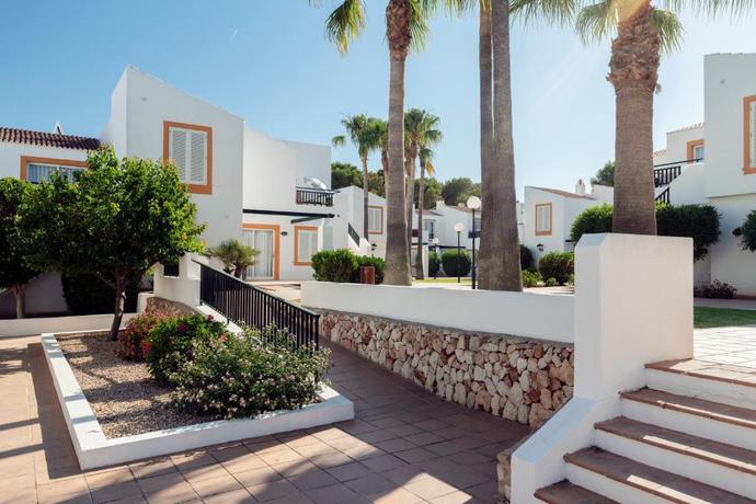 Imagen de los exteriores del Apartamentos Aluasun Lago Park. Foto 12