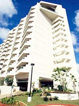 Imagen de los exteriores del Apartamentos Alupang Beach - Diamond Suite. Foto 3