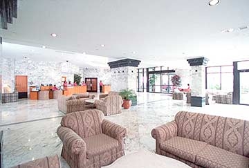 Imagen de los interiores del Apartamentos Alupang Beach - Diamond Suite. Foto 4