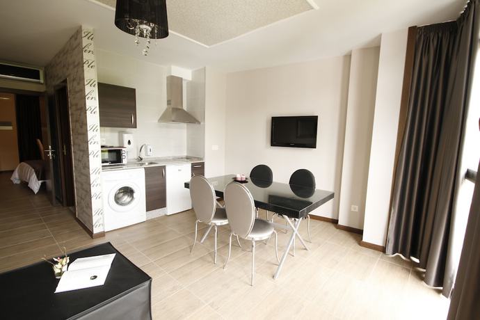 Imagen de la habitación del Apartamentos Alvear Suites. Foto 9