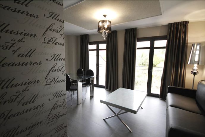 Imagen de la habitación del Apartamentos Alvear Suites. Foto 11