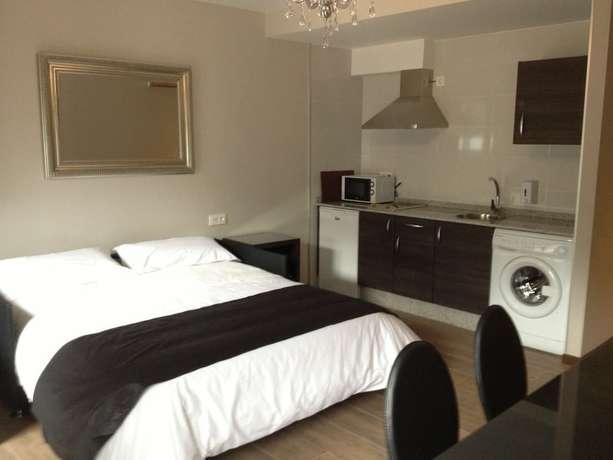 Imagen de la habitación del Apartamentos Alvear Suites. Foto 13