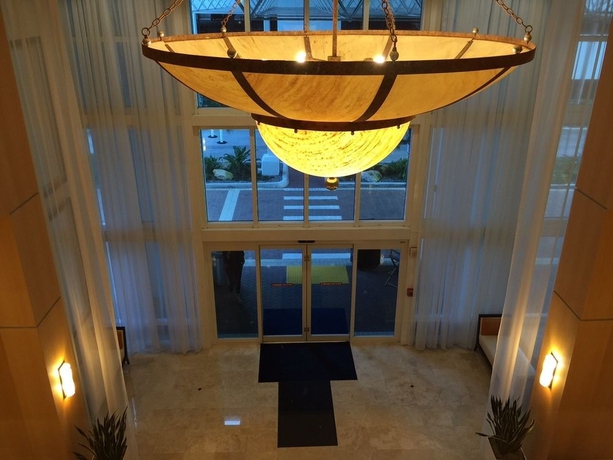 Imagen de los interiores del Apartamentos America Luxury Intracoastal Apartments. Foto 14