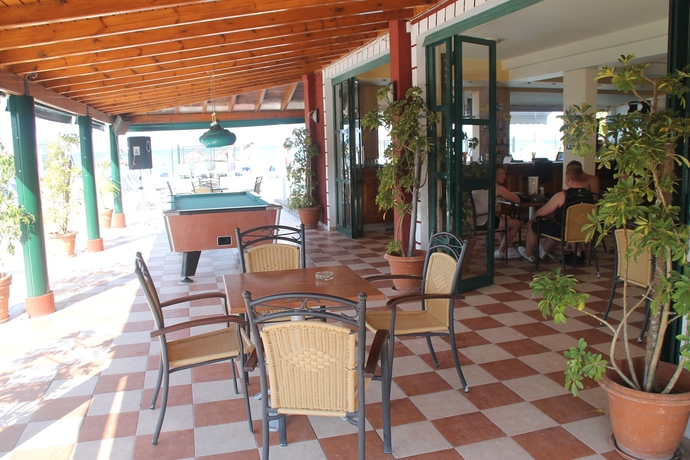 Imagen de los interiores del Apartamentos Ammos. Foto 17