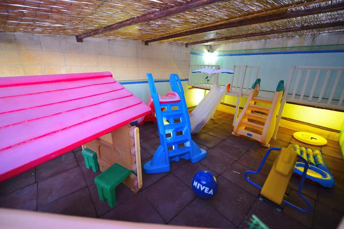 Imagen general del Apartamentos Anemomili Village. Foto 9