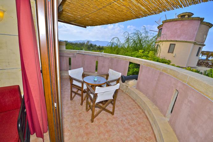 Imagen general del Apartamentos Anemomili Village. Foto 17