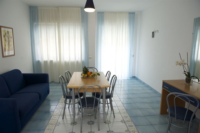 Imagen de los interiores del Apartamentos Angelina Residence. Foto 12