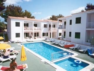 Imagen de la piscina del Apartamentos Annabel Ii. Foto 4