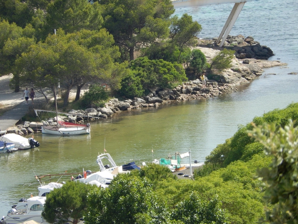 Imagen de los exteriores del Apartamentos Annabel's. Foto 12