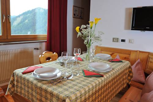 Imagen de la habitación del Apartamentos Antares, Colfosco. Foto 4
