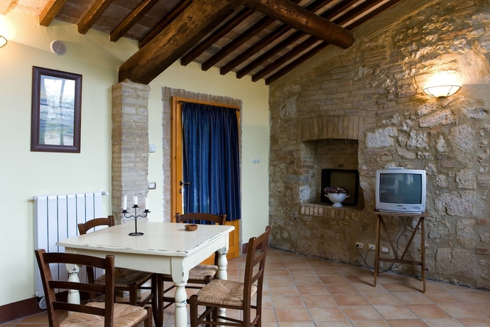 Imagen de la habitación del Apartamentos Antico Borgo Poggiarello. Foto 14