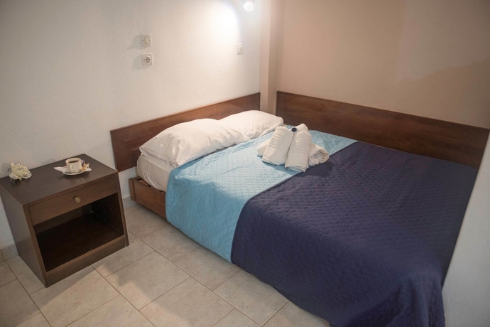 Imagen de la habitación del Apartamentos Antonios Hotel. Foto 3