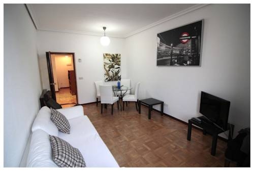 Imagen general del Apartamentos Aparsol. Foto 3