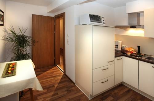 Imagen de los exteriores del Apartamentos Apart Arno. Foto 5