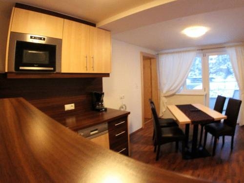 Imagen de los interiores del Apartamentos Apart Praxmarer. Foto 8