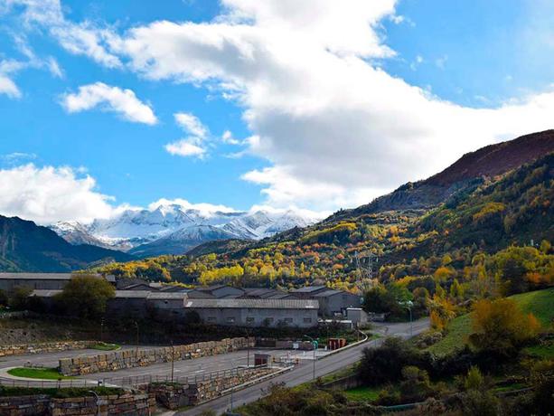 Imagen general del Apartamentos Apartamentos 3000 Sallent de Gállego. Foto 13