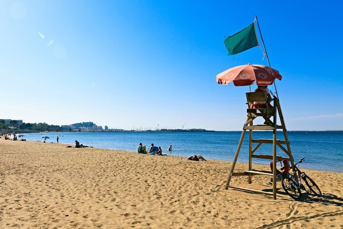 Imagen de los exteriores del Apartamentos Apartamentos Almadraba. Foto 18