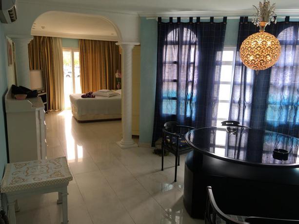 Imagen de la habitación del Apartamentos Apartamentos Carolina. Foto 15