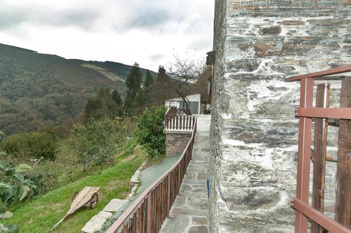 Imagen de los exteriores del Apartamentos Apartamentos Casa Ramonc&iacute;n. Foto 7