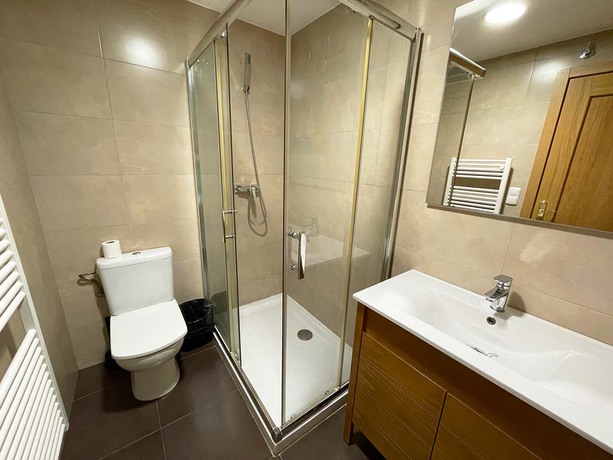 Imagen general del Apartamentos Apartamentos Ciudadela de Jaca 3000. Foto 7