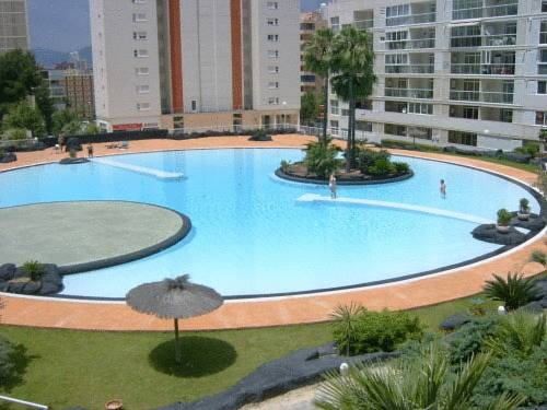 Imagen de la piscina del Apartamentos Apartamentos Complejo Vacanza. Foto 4