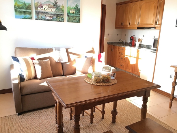 Imagen de los interiores del Apartamentos Apartamentos El Cardeo. Foto 13