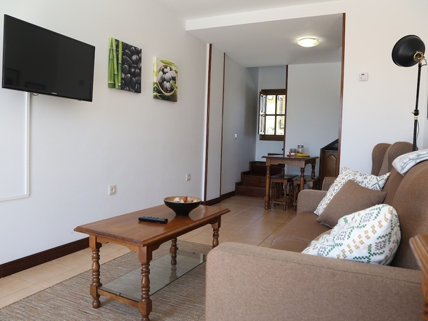 Imagen de los interiores del Apartamentos Apartamentos El Cardeo. Foto 15