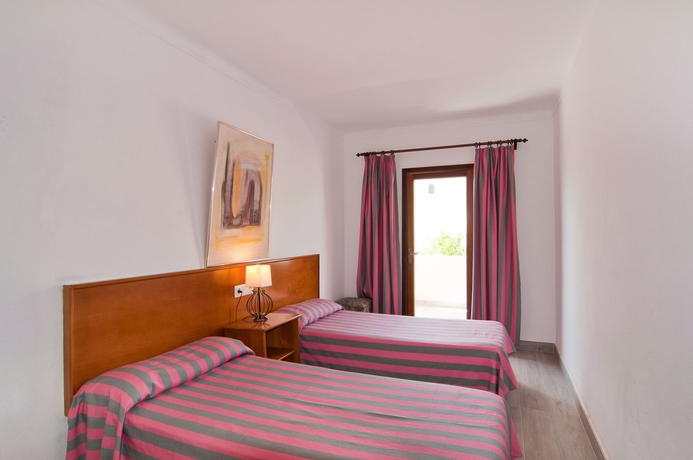 Imagen de la habitación del Apartamentos Apartamentos Estanques. Foto 6