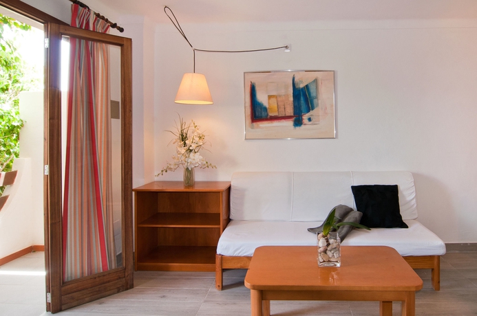 Imagen de los interiores del Apartamentos Apartamentos Estanques. Foto 14