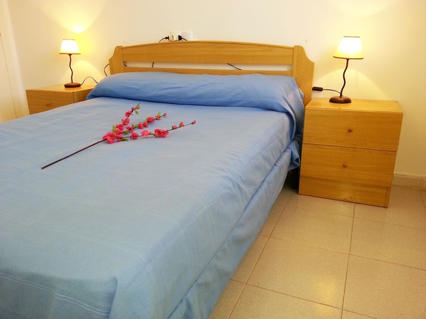 Imagen de la habitación del Apartamentos Apartamentos Font Nova 3000. Foto 2