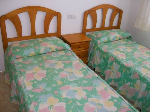 Imagen de la habitación del Apartamentos Apartamentos Gardenias. Foto 8