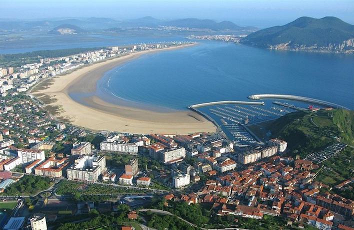 Imagen de los exteriores del Apartamentos Apartamentos La Terraza. Foto 7