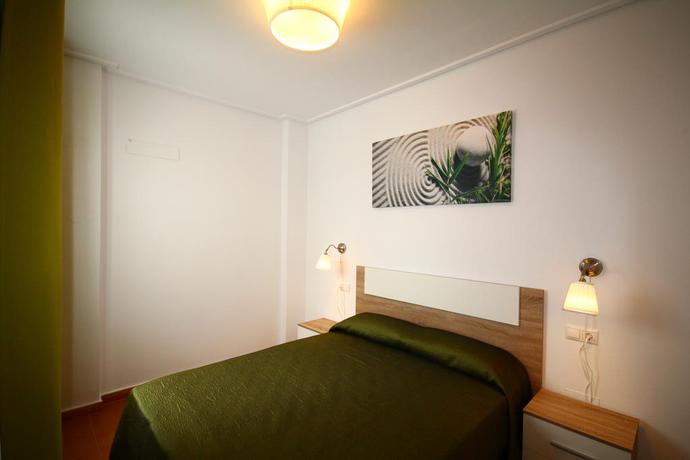 Imagen de la habitación del Apartamentos Apartamentos Marina Playa de Torrevieja. Foto 7