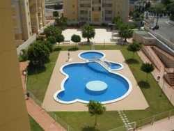 Imagen de la piscina del Apartamentos Apartamentos Parque Marino. Foto 7