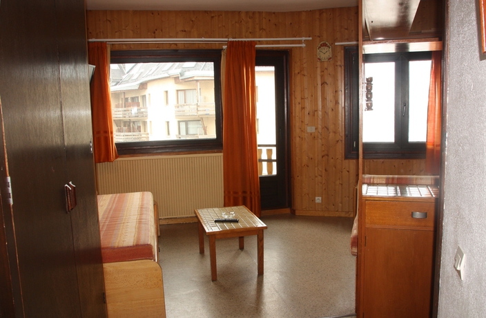 Imagen de los interiores del Apartamentos Apartamentos Pie de Pistas MIKKA 3000. Foto 12