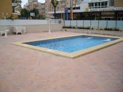 Imagen de la piscina del Apartamentos Apartamentos Portofino II. Foto 3