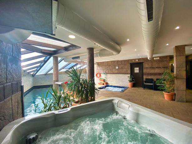 Imagen de los interiores del Apartamentos Apartamentos Spa Casco Histórico de Isla - ALOJATEISLA. Foto 26