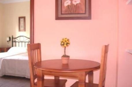 Imagen de la habitación del Apartamentos Apartamentos Trujillo. Foto 21