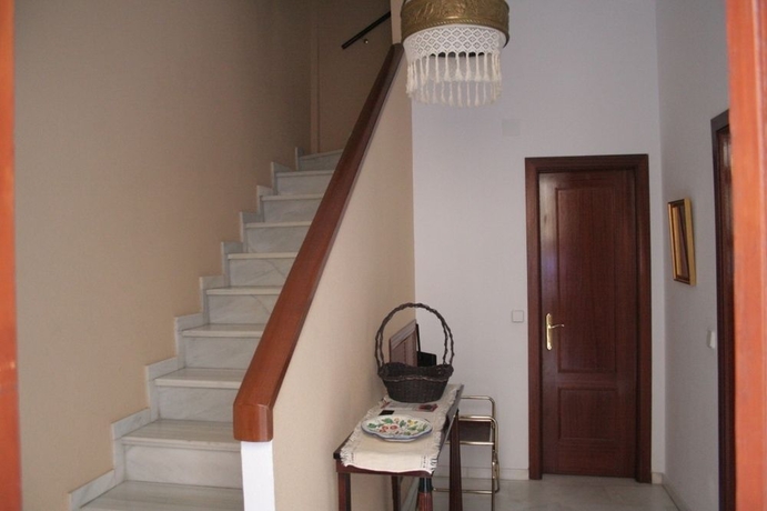 Imagen de los interiores del Apartamentos Apartamentos Tur&iacute;sticos Casa Pepa. Foto 13