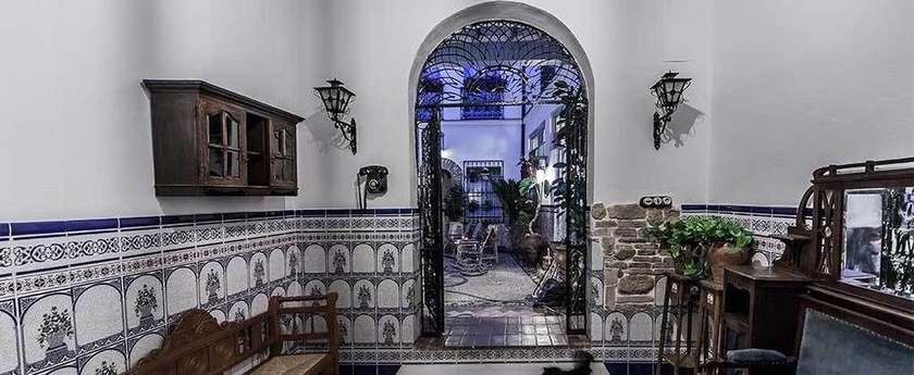 Imagen de los interiores del Apartamentos Apartamentos Tur&iacute;sticos Casa Pepa. Foto 16