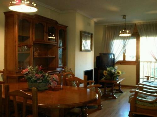 Imagen de los exteriores del Apartamentos Apartamentos Turisticos Sol y Nieve. Foto 8