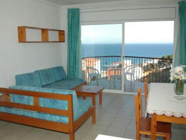 Imagen general del Apartamentos Apartaments Ar Muntanya Mar. Foto 4